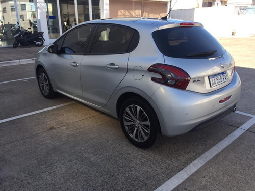 Peugeot 208 Allure 1.6l