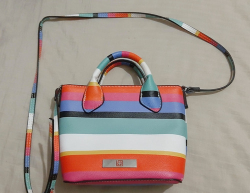 Imagen 1 de 6 de Bolsa Colorida, Marca Liz Claiborne