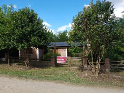 Imagen 1 de 4 de Venta De Cabañas A Terminar En Villa General Belgrano - Viv0152