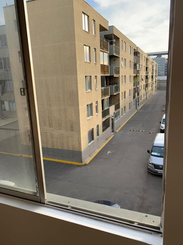 Arriendo Dpto 3d+2b+est En Santiago