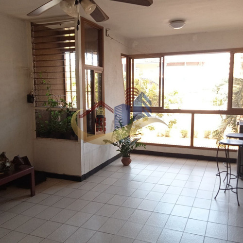 Imagen 3 de 12 de Apartamento En Venta De 2 Hab, 2 Baños Ref 903