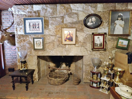 Casas 4 Dormitorios Cerro De Las Rosas Venta Rec. Menor