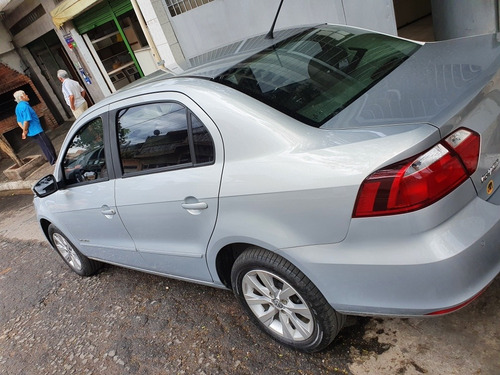 Volkswagen Voyage 2018 1.6 Msi Comfortline Total Flex 4p