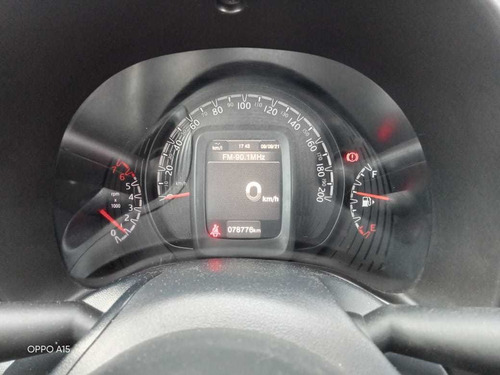 Imagen 10 de 15 de Fiat Mobi 2018 1.0 Like Mt
