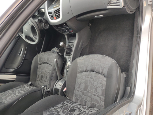 Imagem 3 de 5 de Peugeot 207 Rete