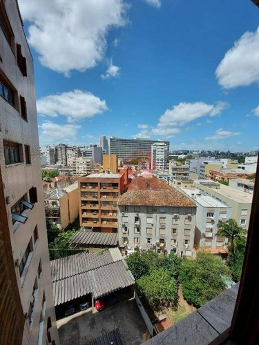 Apartamento De 3 Dormitórios, Sendo 1 Suíte, Com 2 Vagas De Garagem Escrituradas, Separadas E Cobertas À Venda No Bairro Farroupilha - Porto Alegre/rs - Ap2447