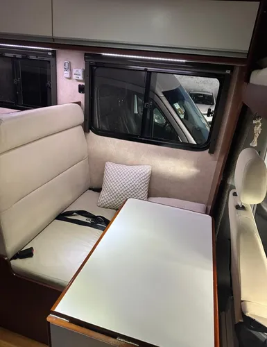 Royal Home Sprinter