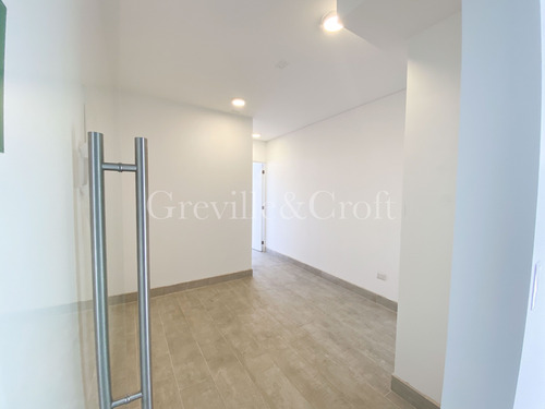 Arrienda Oficina 25m2, Atrium, La Serena (105100)