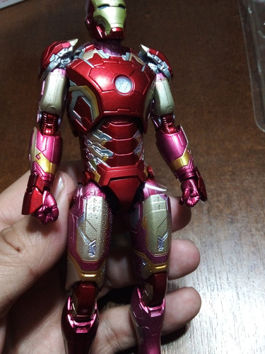 Iron Man - Sh Figuarts- Age Of Ultron (Usado)