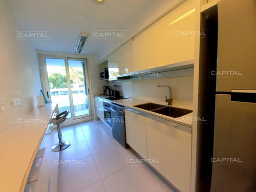 Imagen 9 de 20 de Venta Apartamento Esquinero Primera Línea Playa Mansa - Punta Del Este Mansa