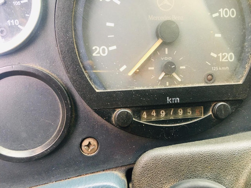 Imagem 4 de 15 de Mb 1620 Ano 2004 Chassi Caminhão Em Ótimo Estado