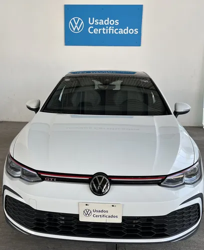 Volkswagen Golf 2024