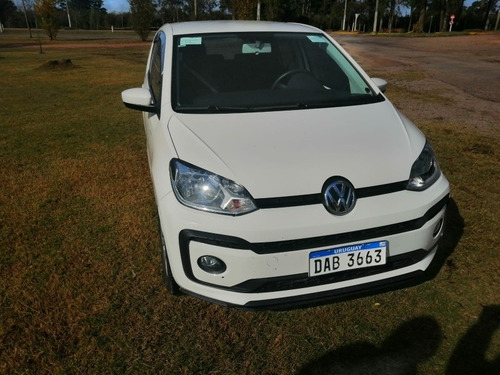 Volkswagen Up! 2018 1.0 Move Up! 75cv