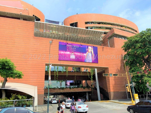 Se Vende Local Centro Comercial San Ignacio