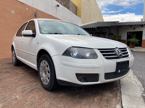 Imagen 1 de 10 de Volkswagen Jetta Clásico 2014 2.0 Cl At