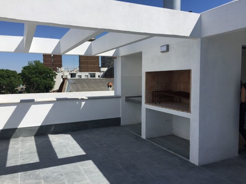 Apartamento De 1 Dormitorio Cocina Living Terraza Cochera