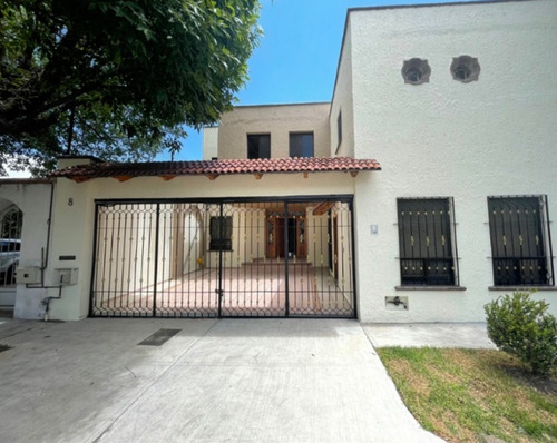 Imagen 1 de 13 de Casa 5 Recamaras Mansiones Del Valle Querétaro