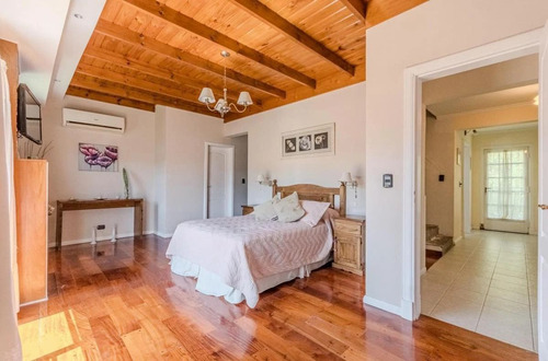 Chalet Barrio Ex Malibu - 3 Dorm - 2 Esc - Jardin Libre