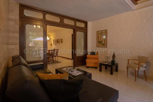 Casa En Venta En Macaracuay Yf