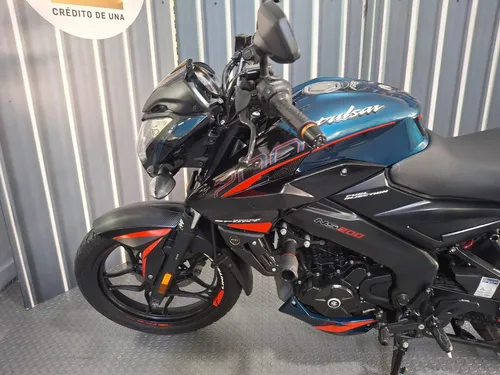 Bajaj Pulsar Ns 200 Fi