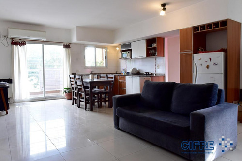 Super En Precio! 1750u$s/m2 Departamento De 3 Ambientes 5 Años De Antig.