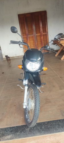 Toda Original ,km Excelente,para O Ano,faz 45 Km/l.