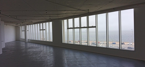 Local Comercial En Venta Ubicado En Ciudad Vieja