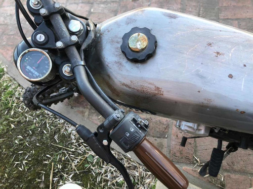 Honda Cb1