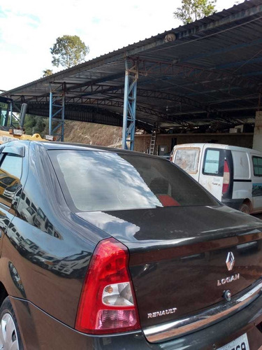 Renault Logan 2013 1.6 Expression Hi-power 4p