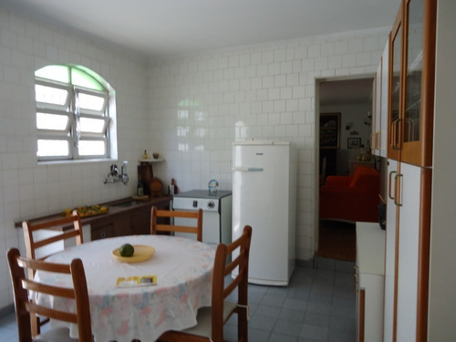 Imagem 5 de 25 de Sobrado Na Chácara Mafalda Com 03 Dormitórios Sendo 03 Suíte, 01 Com Varanda Sala Lavanderia Cozinha Quintal 1 Vaga Aceita Proposta E Financiamento - 3873 Lpc - 70295692