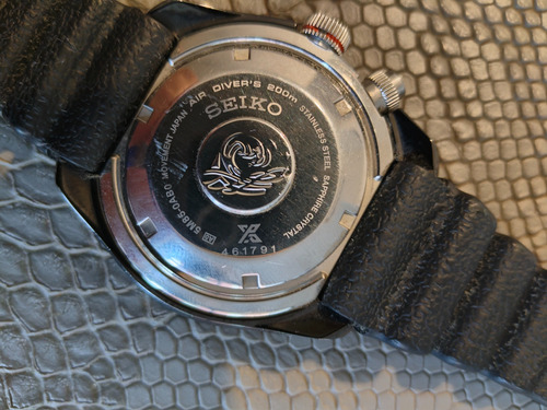 Reloj Seiko Prospex Kinetic Diver Gmt. Con Tarjeta De Compra Negro Negro Negro