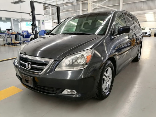 Imagen 1 de 15 de Honda Odyssey Touring