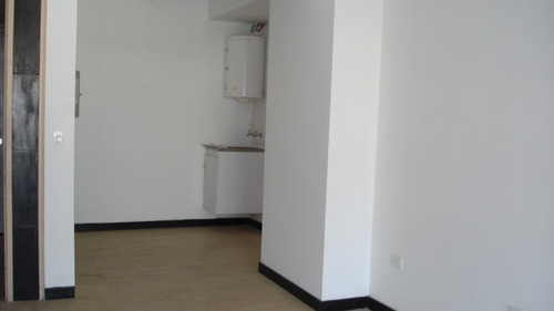 Imagen 3 de 9 de Apartamento Obra Blanca En Las Mercedes