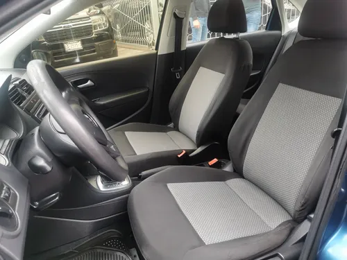 Volkswagen Vento 1.6 Starline At