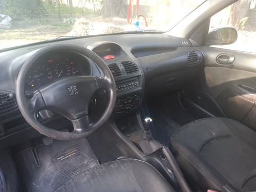 Imagen 7 de 13 de Peugeot 206 2008 1.6 Xr Premium