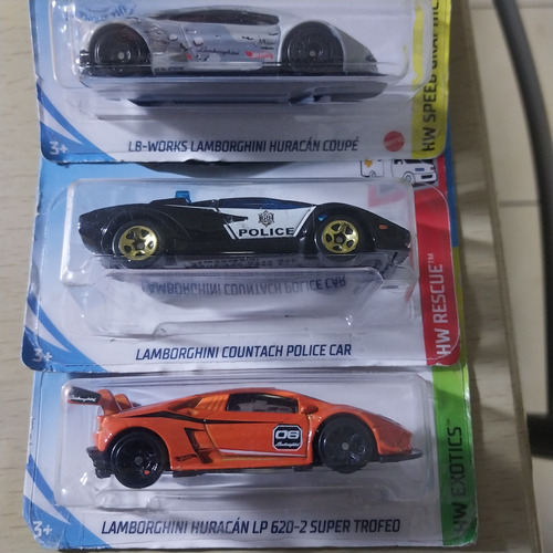 Autitos Hot Wheels (lamborghini)