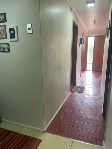 Casa En Venta De 4 Dorm. En El Tabo