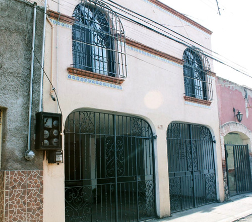 Imagen 1 de 24 de Departamentos En Venta (4) En Zona De La Feria. Oportunidad
