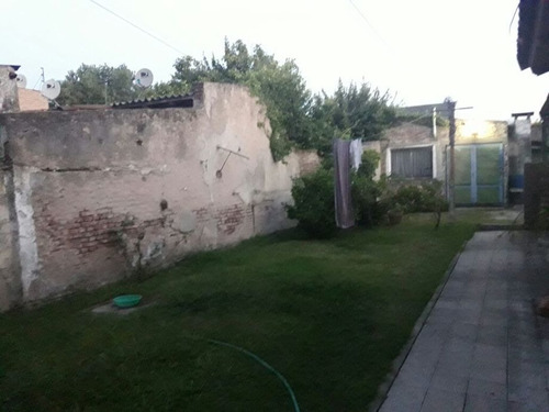 Imagen 10 de 14 de Chalet En Venta En Quilmes Oeste