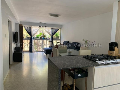 Imagen 3 de 11 de Apartamento En Venta En Santa Sofia 20-19262 Adri 04143391178