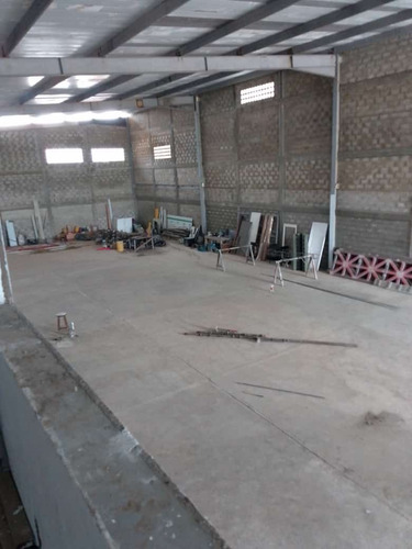 Se Venden 2 Galpones Nuevos De 900 M2 Cada Uno Total 1.800 M2 Barcelona Anzoategui