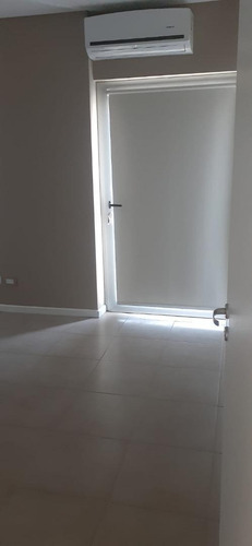 Imagen 5 de 15 de Hermoso Depto De 2 Amb Con Vista Al Rio