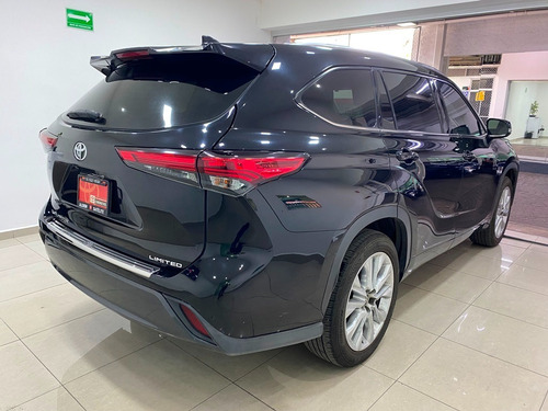 Toyota Highlander 3.5 Limited Panoramic Roof At