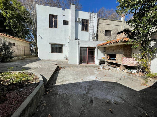 Venta Casa Con Renta Sobre Avenida 19 De Abril Usd 440000