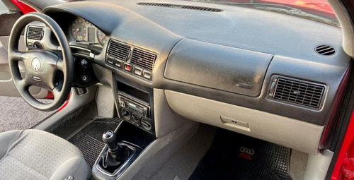 Volkswagen Golf 1.6 Format