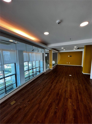 Imagem 20 de 28 de Sala Comercial Locação- 4 Salas, 8 Banheiros, 8 Vagas - Brooklin - São Paulo/sp - Reo682766
