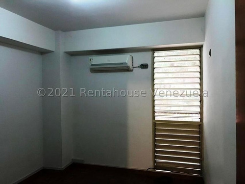 Imagen 2 de 9 de Apartamento En Alquiler Caurimare #22-18029