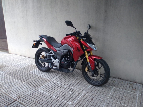 Imagen 3 de 17 de Honda Cb 190 Inyeccion Excelente Estado !!!