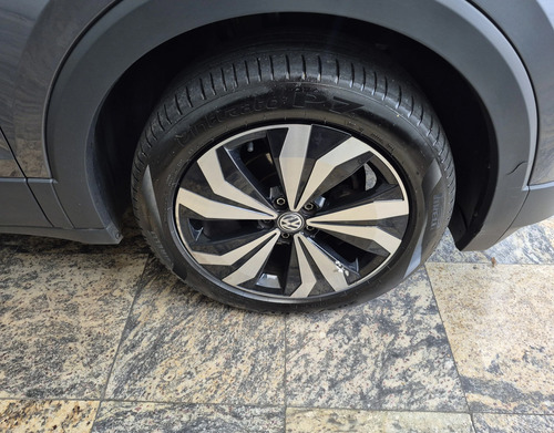 Volkswagen T-Cross 1.4 250 TSI TOTAL FLEX HIGHLINE AUTOMÁTICO