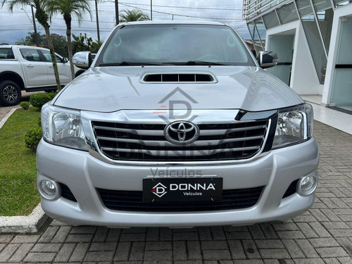 Toyota Hilux / CD4X4 SRV